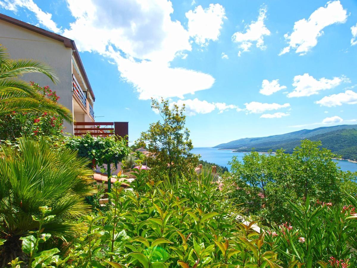Apartments Lina 2023 Rabac Extérieur photo