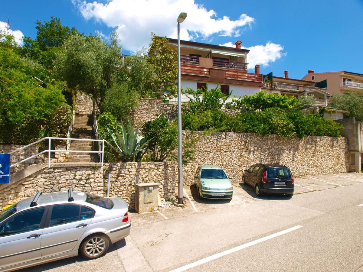 Apartments Lina 2023 Rabac Extérieur photo