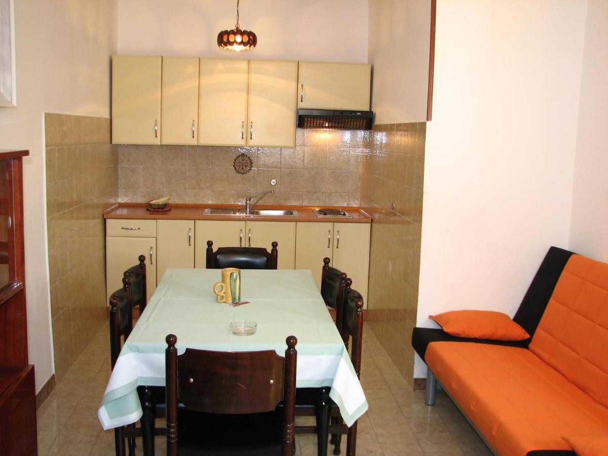 Apartments Lina 2023 Rabac Extérieur photo