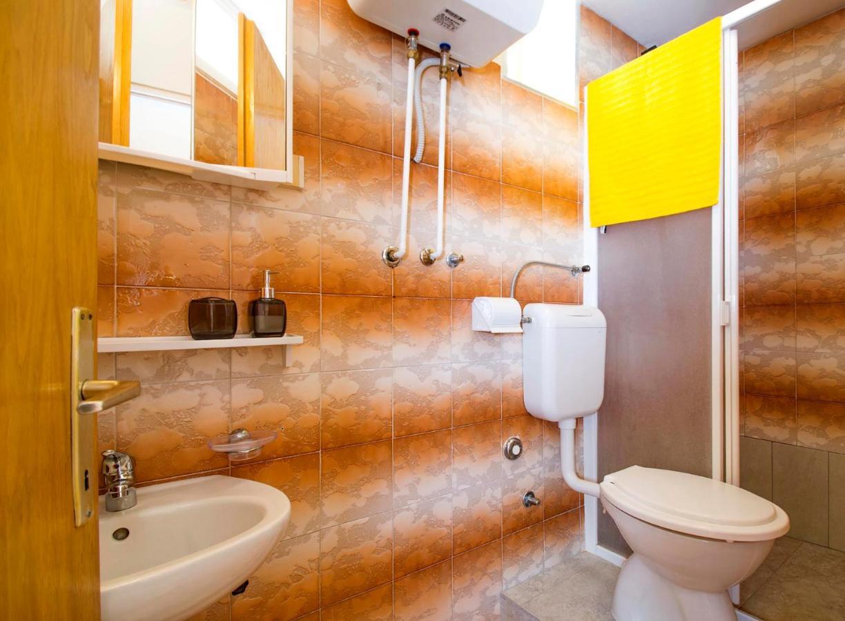 Apartments Lina 2023 Rabac Extérieur photo