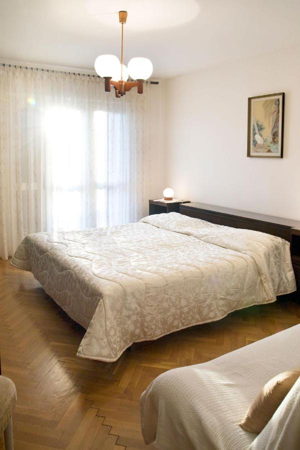 Apartments Lina 2023 Rabac Extérieur photo